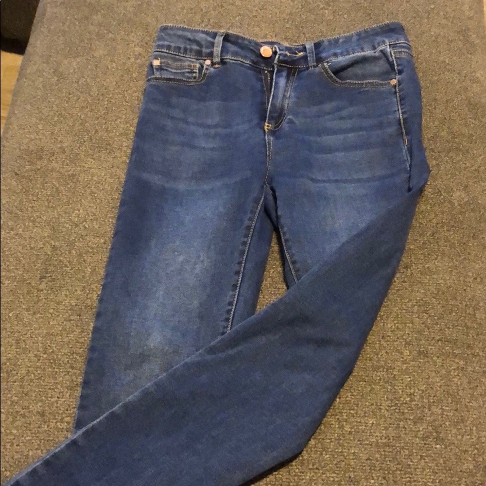 Black Label Jeans